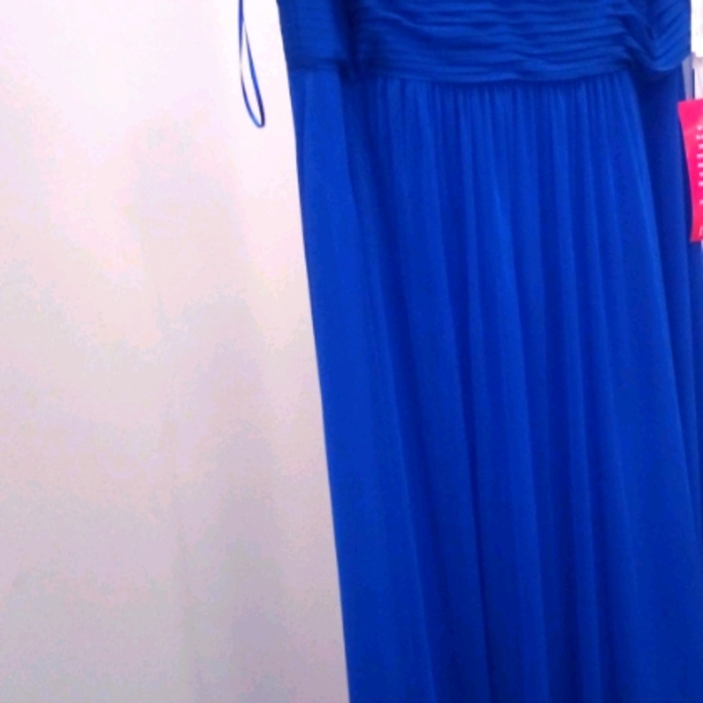 Size 14 women beautiful Royal Blue dress.